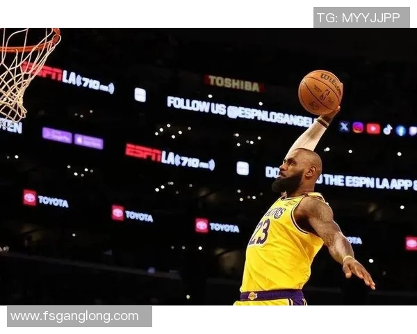 湖人对决热火G4精彩回顾与赛后分析全景展现篮球魅力