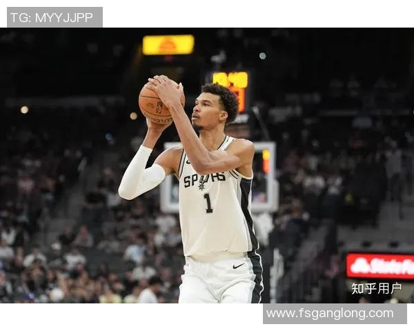 2020年8月5日NBA常规赛太阳对快船全面分析与战术解析