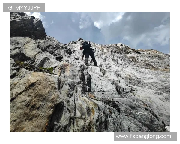 刘娜的极限运动人生探索与挑战深度对话揭示勇气与梦想的交汇点 刘娜的极限运动人生探索与挑战深度对话揭示勇气与梦想的交汇点