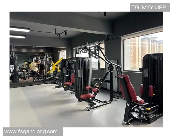 滚动大腿的健身器材 解锁大腿塑形的最佳工具